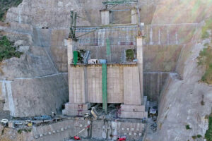 Fundament der höchsten Eisenbahnbrücke der Welt